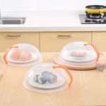 Clear Splash Food Cover for Microwave Heating with Steam Vent and Grip Handle – gallery image 9