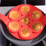 Silicone Pancake Maker with 7 Rings for Cooking Pancakes and Eggs – gallery image 3
