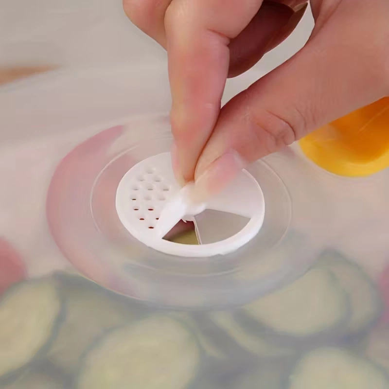 Clear Splash Food Cover for Microwave Heating with Steam Vent and Grip Handle – description image 4