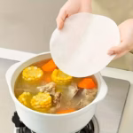 100-Pack White PP Oil-Absorbing Sheets for Removing Excess Oil from Foods and Soups – gallery image 2