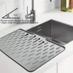 Silicone Drain Mat for Drying Dishes and Protecting Surfaces – gallery image 6