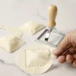 3pcs Zinc Alloy Dumpling Mold for Shaping & Cutting Dough – gallery image 5