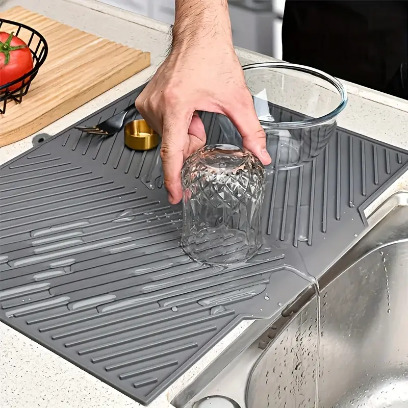 Silicone Draining Mat for Drying Dishes & Protecting Surfaces, Foldable Reversible Design – description image 2